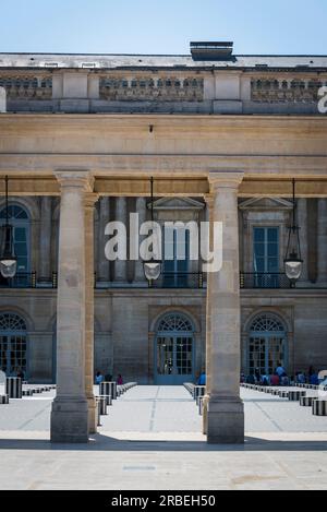 La Cour d'honneur, Palais-Royal, ancien palais royal français situé rue Saint-Honoré dans le 1e arrondissement, Paris, France Banque D'Images