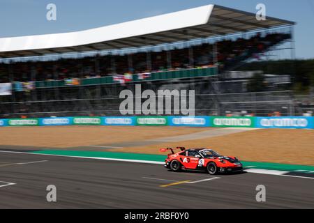 Silverstone, Grande-Bretagne. 9 juillet 2023. #9 Joshua Stanton (Royaume-Uni, Team Huber Racing), Porsche Mobil 1 Supercup au circuit de Silverstone le 9 juillet 2023 à Silverstone, Grande-Bretagne. (Photo de HIGH TWO) crédit : dpa/Alamy Live News Banque D'Images