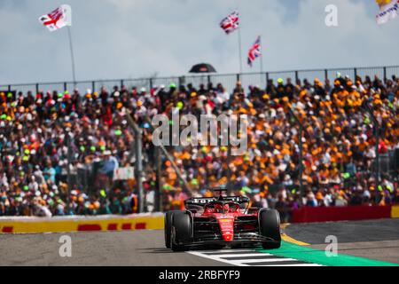 16 LECLERC Charles (mco), Scuderia Ferrari SF-23, action lors du Grand Prix de Grande-Bretagne Aramco de Formule 1 2023, 10e manche du Championnat du monde de Formule 1 2023 du 7 au 9 juillet 2023 sur le circuit de Silverstone, à Silverstone, Royaume-Uni Banque D'Images