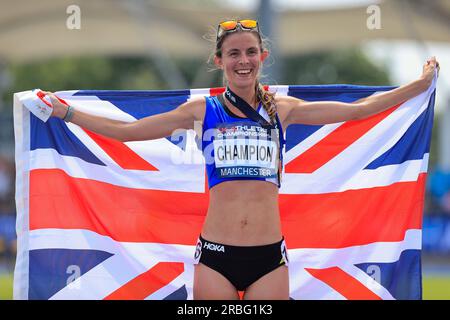 Manchester, Royaume-Uni. 09 juillet 2023. Jessica Warner-Judd célèbre sa médaille d'or au 5000m féminin lors des Championnats du Royaume-Uni d'athlétisme à Manchester Regional Arena, Manchester, Royaume-Uni, le 9 juillet 2023 (photo de Conor Molloy/News Images) à Manchester, Royaume-Uni le 7/9/2023. (Photo de Conor Molloy/News Images/Sipa USA) crédit : SIPA USA/Alamy Live News Banque D'Images