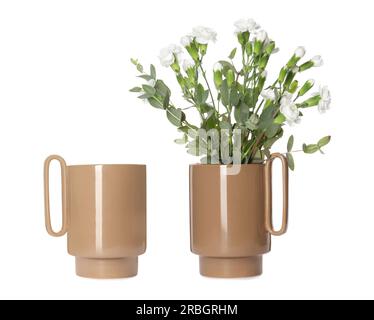 Vase élégant avec beau bouquet et vide sur fond blanc. Conception de collage Banque D'Images