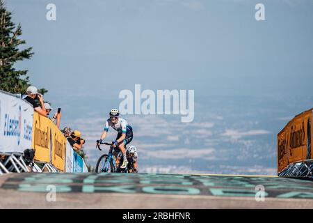 Puy de Dome, France. 09 juillet 2023. Photo de Zac Williams/SWpix.com- 09/07/2023 - Cyclisme - Tour de France 2023 - étape 9 Saint-Léonard-de-Noblat au Puy de Dôme (182.4km) - Matteo Jorgensen, Team Movistar. Crédit : SWpix/Alamy Live News Banque D'Images