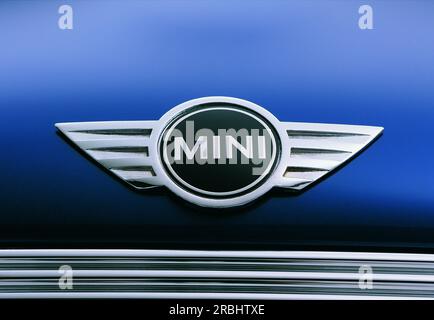 Un badge de capot BMW Mini Cooper Banque D'Images