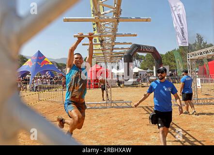 Ain Zhalta, Liban. 9 juillet 2023. Les participants prennent part à la course Hannibal dans la région d'Ain Zhalta, au Liban, le 9 juillet 2023. Crédit : Bilal Jawich/Xinhua/Alamy Live News Banque D'Images