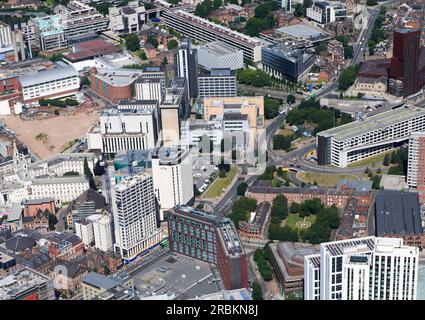 Photographie aérienne de l'Université Leeds Beckett, Leeds City Centre, West Yorkshire, nord de l'Angleterre, Royaume-Uni Banque D'Images