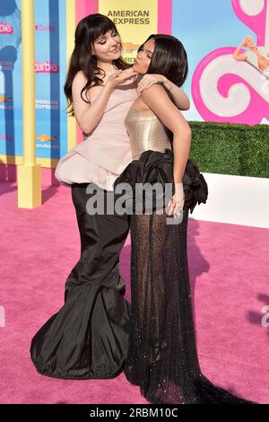 Dove Cameron und Ariana Greenblatt BEI der Weltpremiere des Kinofilms 'Barbie' im Shrine Auditorium. Los Angeles, 09.07.2023 Banque D'Images