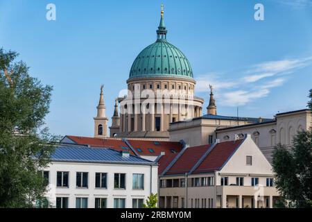 Skyline de Potsdam avec St. Église Nicolas en Allemagne. Banque D'Images