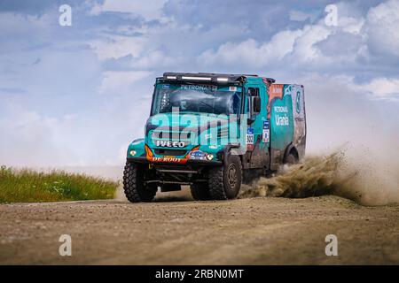 Région de Chelyabinsk, Russie - 10 juillet 2017 : camion de cross-country Iveco lors du rallye « Silk Way » Banque D'Images