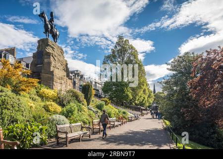 Le Royal Scots Grays Monument à Princes Street Gardens, Édimbourg, ville d'Édimbourg, Écosse, Royaume-Uni Banque D'Images