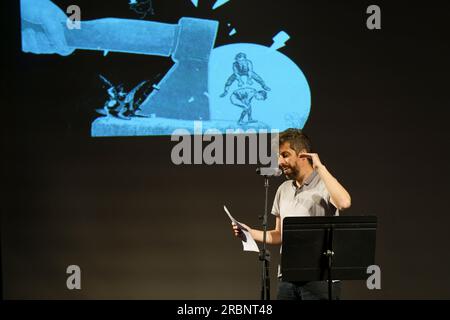 Joan Tomàs Martínez, récital de poésie, festival Versud Poètica, Santanyí, Majorque, Îles Baléares, Espagne. Banque D'Images