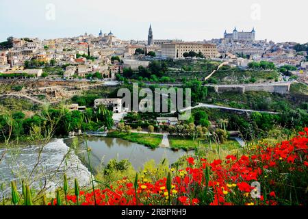 Tolède, capitale de l'Espagne, au Moyen âge, Alcazar, grande cathédrale, et l'église Sao Thome, sur la rivière Tajo, Banque D'Images