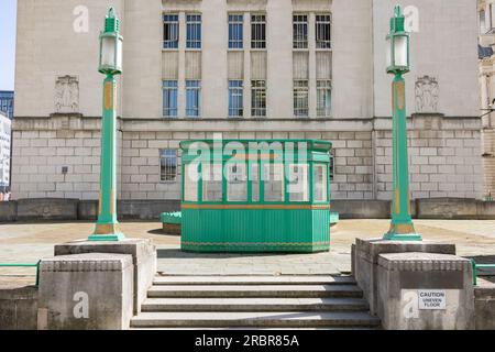 Liverpool, royaume-uni 16 mai 2023 Tollbooth au Queensway Mersey tunnel Building, Liverpool, royaume-uni Banque D'Images