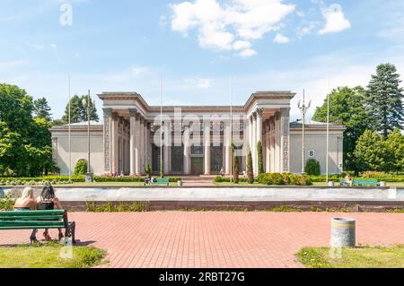 KIEV UKRAINE, 26 MAI 2012, Pavillon numéro 8 dans le complexe national de Kiev Banque D'Images