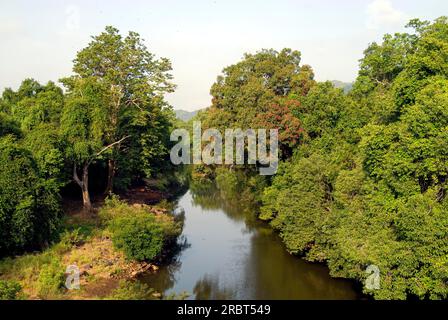 Baralikkadu ECO site touristique est situé au barrage de Karamadai Pilloor, chaîne Athikkadavu des Ghats occidentaux à Mulli près de Coimbatore, Tamil Nadu, Sud Banque D'Images