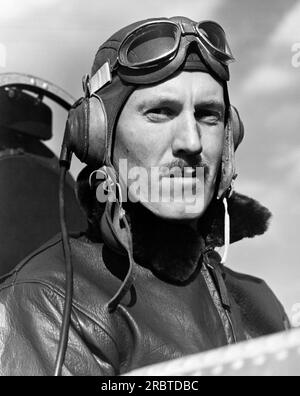 États-Unis : 23 novembre 1942 Un portrait des États-Unis Marine Lieut. Colonel Richard C. Mangrum juste après la campagne de Guadalcanal. Banque D'Images