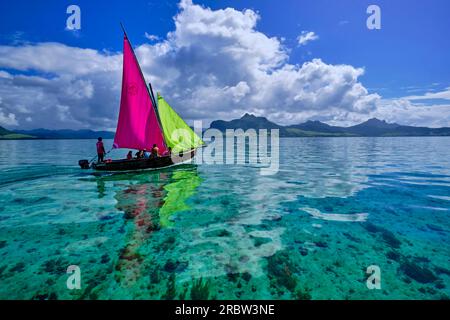 Ile Maurice, quartier de Grand Port, Vieux Grand Port, Baie de Grand Port, excursion en voilier avec Lokal Adventure Moris Banque D'Images