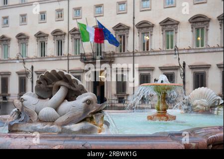 Piazza Colonna, Rome, Latium, Italie, Europe Banque D'Images