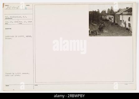 Confrérie de Caroline du Sud à Louppy Meuse, France pendant la première Guerre mondiale. Photo prise le 12 novembre 1918. L'image montre les activités militaires américaines pendant la guerre. Il a été approuvé par l'American Expeditionary Forces (A.E.F) Censor et publié sous le numéro de référence 35404. Banque D'Images