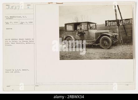 Légende de l'image : le soldat Brotherhood, de Caroline du Sud, capturé le 23 janvier 1919, lors du voyage du major général Frank Parker à Sedan. La photo a été prise près de Neuville sur la route de Sedan la Chesne, dans les Ardennes, France. Il a été adopté par le censeur de l'A.E.P. et la date de délivrance est inconnue. Banque D'Images