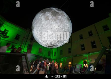 Luke Jerraman auteur de Musée de la Lune, sa Manifattura, Cagliari, Sardaigne, Italie, Europe Banque D'Images