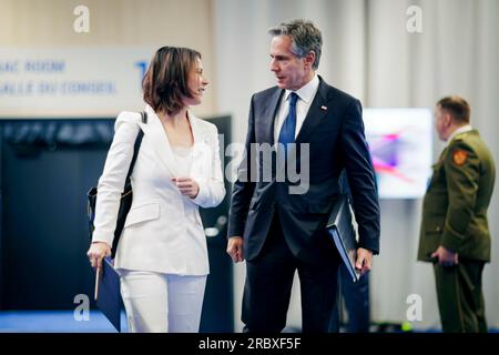 Vilnius, Litauen. 11 juillet 2023. Annalena Baerbock (Alliance 90/les Verts), ministre fédérale des Affaires étrangères, rencontre Antony Blinken, secrétaire d'État américain, lors du sommet de l'OTAN à Vilnius, en Lituanie. Vilnius, 07/11/2023. Crédit : dpa/Alamy Live News Banque D'Images