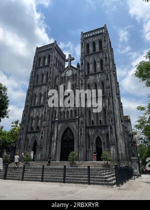 La cathédrale de Joseph est une église de la rue Nha Tho dans le quartier Hoan Kiem de Hanoi, au Vietnam. 越南旅游, वियतनाम पर्यटन, 베트남 관광, ベトナム観光 Banque D'Images