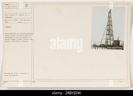 Le caporal Arthur Q. Smith, photographe de la Division photo du signal corps, a capturé cette image du port de Brest en France pendant la première Guerre mondiale La photo a été prise le 29 octobre 1918 et la copie originale a été reçue le 27 décembre 1918. Le photographe, McLaughlin, s'est donné beaucoup de mal pour capturer cette photo. L'image a été approuvée par le censeur de l'A.E.F. Banque D'Images