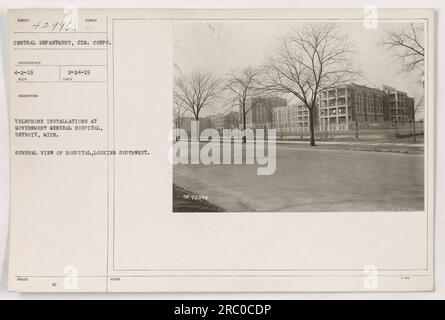 Une photographie prise le 24 février 1919 à l'Hôpital général du gouvernement de Détroit, Michigan. L'image montre une vue générale de l'hôpital vers le sud-ouest. Le but de la photographie est de montrer les installations téléphoniques de l'hôpital, capturées par un photographe du département central, signal corps. Banque D'Images