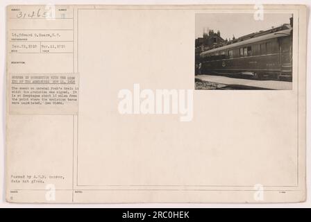 Le lieutenant Edward O. Haars a capturé une photographie le 21 décembre 1918, représentant l'autocar dans le train du maréchal Foch où l'armistice a été signé. Cet événement historique a eu lieu à Compiègne, à environ 10 miles de là où les termes de l'armistice ont été négociés. La photo, portant le numéro 31465, a été autorisée par le censeur de l'A.F.P., bien que la date exacte d'émission soit inconnue. Banque D'Images