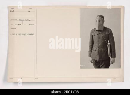 Cette photographie, étiquetée 111-SC-2516, montre différents types de masques à gaz italiens utilisés pendant la première Guerre mondiale La photo a été prise par le signal corps et fait partie d'une série de photographies illustrant les activités militaires américaines au cours de cette période. Les détails spécifiques de cette image ont été enregistrés le 25 janvier 1918. Banque D'Images