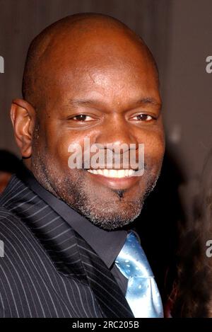 BEVERLY HILLS, CA - NOVEMBRE 29 : Emmitt Smith assiste à la 8e cérémonie annuelle des Family Television Awards au Beverly Hilton Hotel Credit : Ron Wolfson / MediaPunch Banque D'Images
