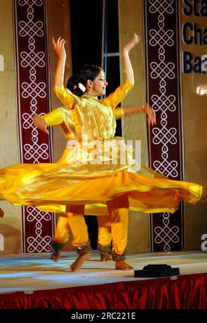 Danse Kathak au festival Natiyanjali au temple de Perur, Tamil Nadu, Inde Banque D'Images