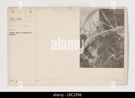 Cette photographie, étiquetée 111-SC-132, montre une carte aérienne des tranchées en France, plus précisément à Pont Faverger. Il fait partie de la collection signal corps et a été pris par un photographe. La description mentionne qu'elle a été prise pendant la première Guerre mondiale et qu'il s'agit d'une photographie émise. Le symbole « BU » n'est pas précisé davantage. Banque D'Images