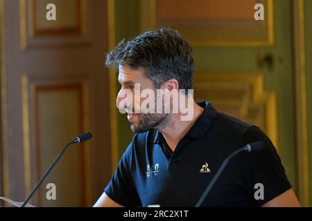 Marseille, France. 12 juillet 2023. Tony Estanguet est vu dans la préfecture de Marseille, France le 12 juillet 2023. Photo de Laurent Coust/ABACAPRESS.COM crédit : Abaca Press/Alamy Live News Banque D'Images