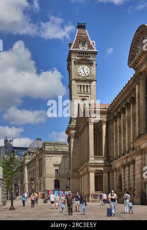 Birmingham Museum, Art Gallery et tour de l'horloge Chamberlain Square, Birmingham Angleterre Royaume-Uni Banque D'Images