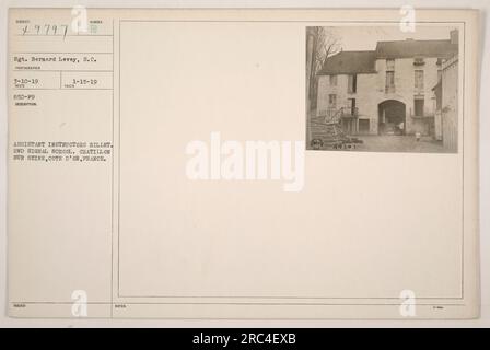 'Une photographie prise le 10 mars 1919 montre les instructeurs adjoints billet à l'école du signal du 2e corps à Châtillon sur Seine, Côte d'Or, France. La photographie montre le sergent Bernard Levey, S.C. L'image a été reçue le 850-F9 et émise le 15 janvier 1919.' Banque D'Images