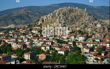 Turhal est une ville située dans le nord de la Turquie. Il est célèbre pour ses vieilles maisons, mosquées et château. Banque D'Images