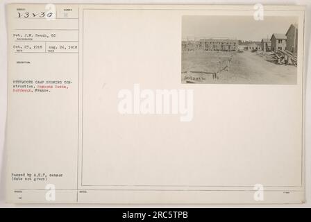 Camp de débardage en construction à bassins Docks, Bordeaux, France. La photographie montre les progrès réalisés sur le camp. Prise par Pvt. J.W. Plage le 24 août 1918, il est catalogué comme V3130 et a été approuvé par le censeur de l'A.E.P. L'image fait partie de la collection numérotée 111-SC-23230. Banque D'Images