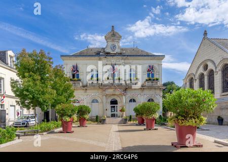 Hotel de ville / Mairie / Hôtel de ville sur la place André Delaunay, Montbazon, Indre-et-Loire (37), France. Banque D'Images