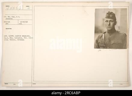 Le lieutenant William Pox, du signal corps, a capturé cette image le 1 mars 1919. Il montre la 1e division, 6e soldat d'infanterie, le lieutenant Martin Swanlund, à Treves, en Allemagne. Cette photographie a été prise par le lieutenant Swanlund le 31 décembre 1918. Banque D'Images