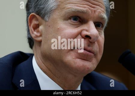 Washington, États-Unis. 12 juillet 2023. ÉTATS-UNIS Le directeur du FBI Christopher Wray témoigne lors d'une audience devant le Comité judiciaire de la Chambre des représentants du Federal Bureau of Investigation à Washington, DC, aux États-Unis, le 12 juillet 2023. Crédit : Ting Shen/Xinhua/Alamy Live News Banque D'Images