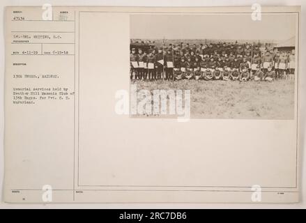 Les membres du Heather Hill Masonic Club, appartenant au 13th Engineers (Railway), ont organisé des services commémoratifs pour le soldat C.E. McFarland. Cette photographie a été prise par le lieutenant-colonel Whiting le 15 juin 1918, et la photo a été officiellement publiée comme 47134 le 11 avril 1919. Banque D'Images