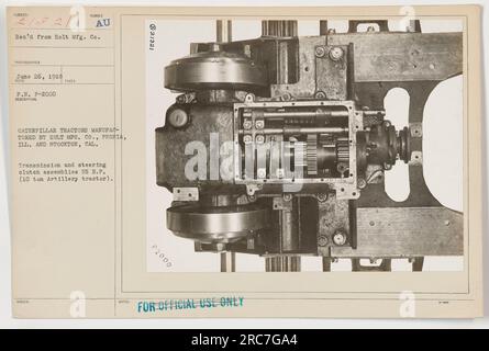Photographie de tracteurs caterpillar fabriqués par Holt Mfg Co. À Peoria, Illinois et Stockton, Californie. L'image montre les ensembles de transmission et d'embrayage de direction du 55 H.P. (tracteur d'artillerie de 10 tonnes). Prise le 26 juin 1918. Légende : « tracteurs Caterpillar fabriqués par Holt Mfg. Co., Peoria, Illinois et Stockton, Californie pour un usage militaire pendant la première Guerre mondiale. » Banque D'Images