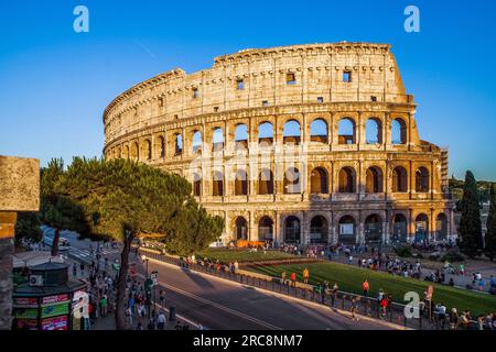 Colosseum, Roma, Latium, Italie, SPQR, Banque D'Images