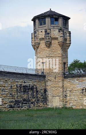 L'une des tours de garde d'angle de la prison Old Joliet, qui a été ouverte en 1858 et fermée en 2002 et a été présentée dans le film Blues Brothers. Banque D'Images