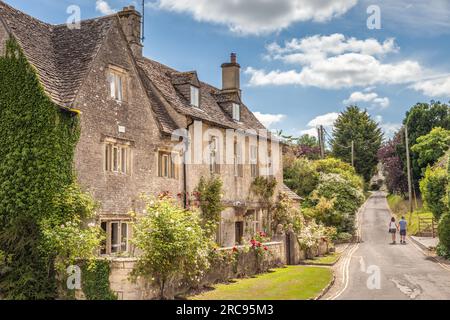 Géographie / voyages, Grande-Bretagne, Gloucestershire, Cirencester, Old Cottages in Bibury, Cotswolds, INFORMATIONS-AUTORISATION-DROITS-SUPPLÉMENTAIRES-NON-DISPONIBLES Banque D'Images