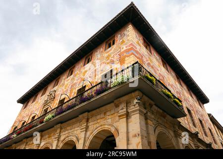 Hôtel de ville de Durango du 17e siècle avec magnifique façade ; municipalité de Durango, Tariba, Espagne. Banque D'Images