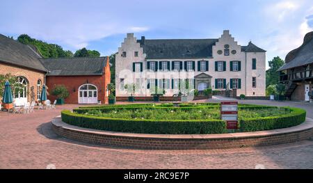 Burg Heimerzheim in Nordrhein-Westfalen, Wasserschloss, Heimerzheim, Bonn, Deutschland, Europa. Banque D'Images