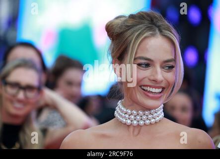 Londres, Royaume-Uni. 12 juillet 2023. Margot Robbie assiste à la première européenne Barbie au Cineworld Leicester Square à Londres. (Photo Fred Duval/SOPA Images/Sipa USA) crédit : SIPA USA/Alamy Live News Banque D'Images