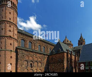 Schum-Stadt, Dom Sankt Peter, erbaut 12. Jahrhundert Banque D'Images